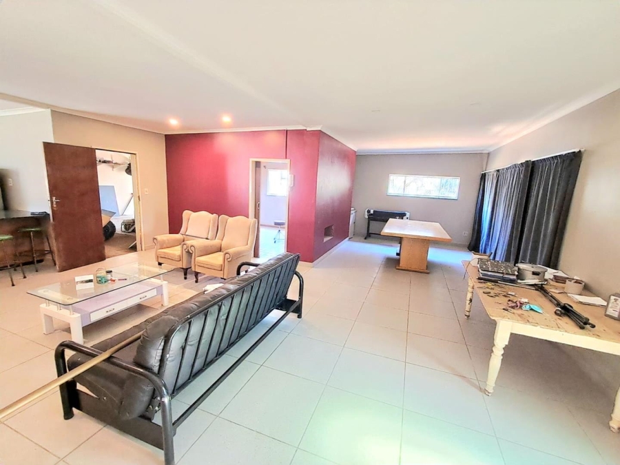 4 Bedroom Property for Sale in Hospitaalpark Free State